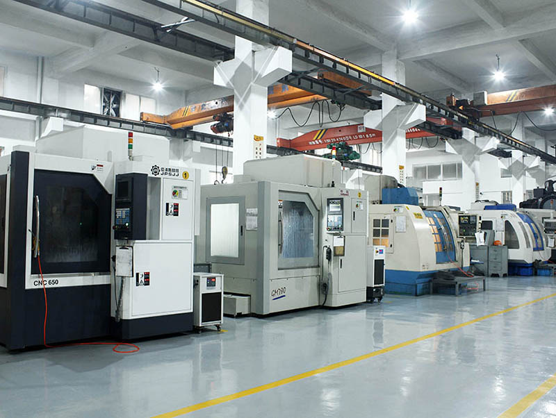 华龙模具制造-07