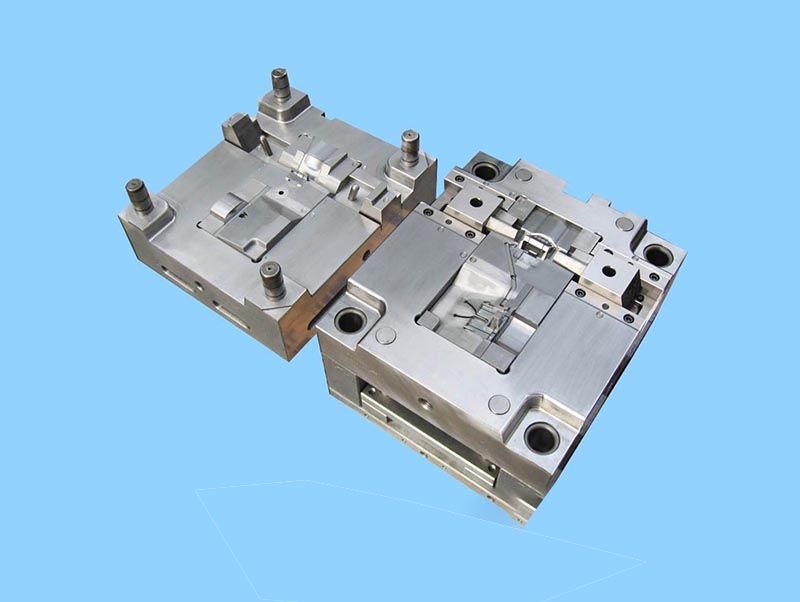 华龙精密塑料模-03